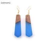 Leanzni Women Earring