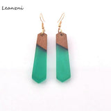 Leanzni Women Earring