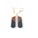 Leanzni Women Earring